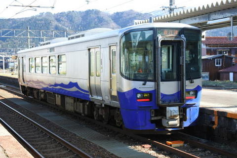えちごトキめき鉄道のET122形